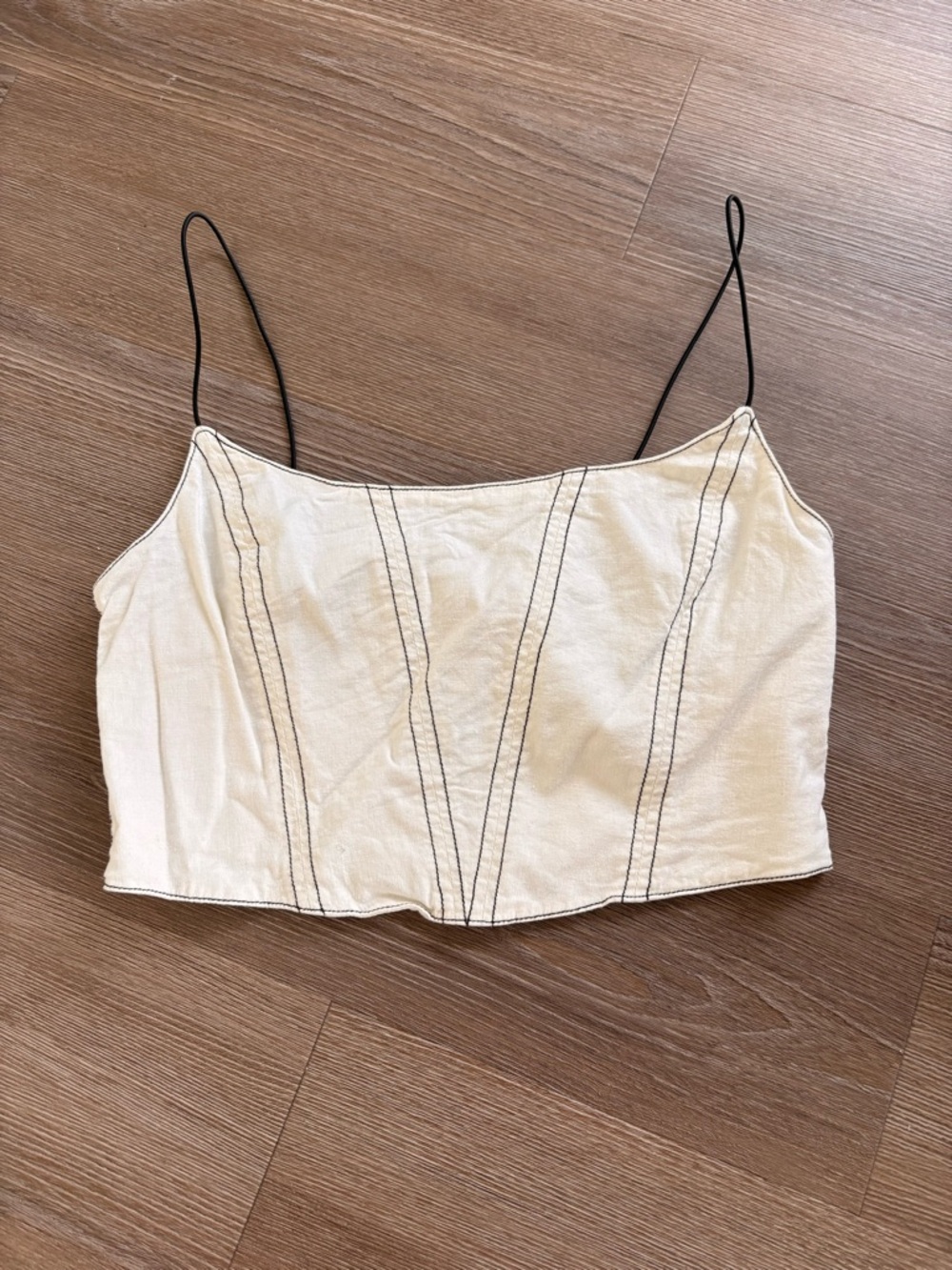 Urban Outfitters Bungee
Bustier Cropped Top - Size L